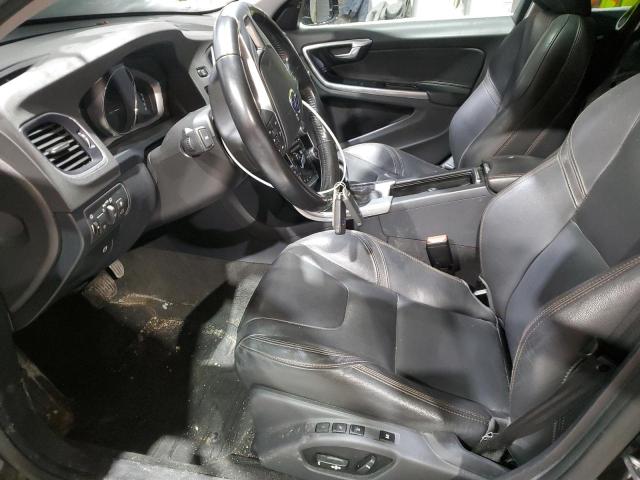 Photo 7 from auction – 2016 VOLVO V60 CROSS with VIN YV4612HK5G1018374