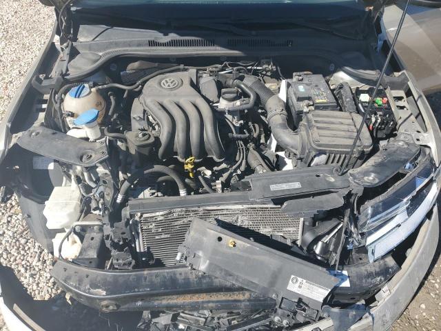 Photo 11 from auction – 2015 VOLKSWAGEN JETTA BASE with VIN 3VW2K7AJ7FM221035