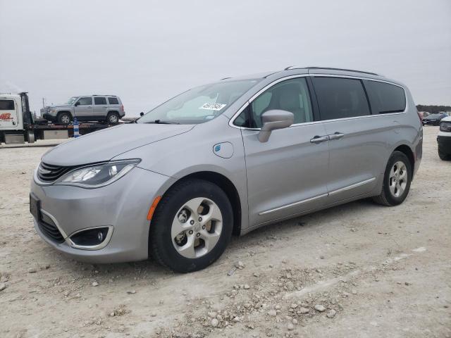 CHRYSLER PACIFICA H 2018 with VIN 2C4RC1L79JR183645 - Photo from auction