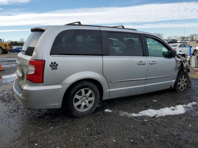 Photo 3 from auction – 2012 CHRYSLER TOWN & COU with VIN 2C4RC1BG0CR326356