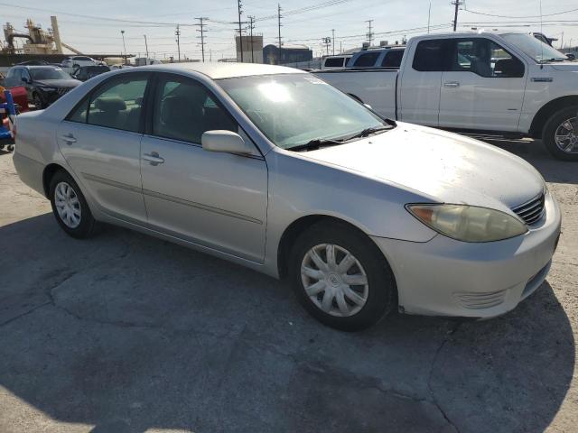 Photo 4 from auction – 2005 TOYOTA CAMRY LE with VIN 4T1BE32K05U039399