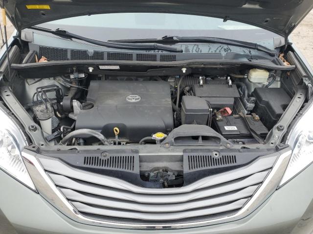 Photo 12 from auction – 2014 TOYOTA SIENNA XLE with VIN 5TDYK3DC2ES521888