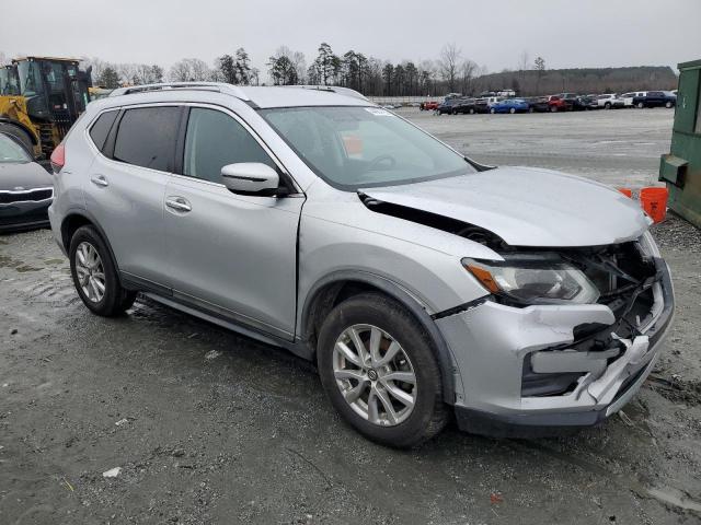 Photo 4 from auction – 2017 NISSAN ROGUE S with VIN KNMAT2MT1HP560818