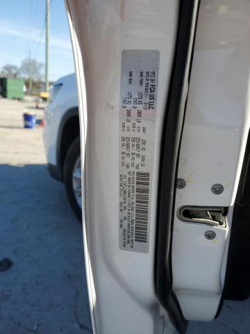 Photo 14 from auction – 2019 JEEP CHEROKEE L with VIN 1C4PJLCB0KD120144