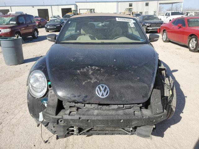 Photo 5 from auction – 2013 VOLKSWAGEN BEETLE with VIN 3VW5X7AT2DM820387