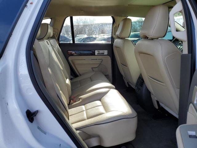 Photo 11 from auction – 2010 LINCOLN MKX with VIN 2LMDJ8JC1ABJ31783