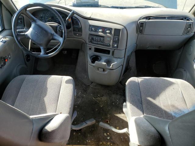 Photo 8 from auction – 2000 CHEVROLET ASTRO with VIN 1GNDM19W3YB193609