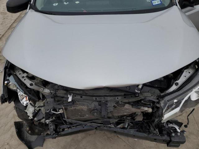 Photo 12 from auction – 2015 TOYOTA RAV4 LE with VIN JTMZFREV6FJ036227