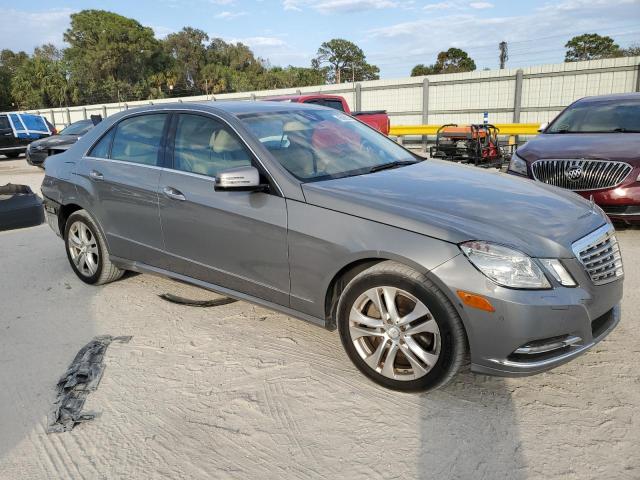 Photo 4 from auction – 2011 MERCEDES-BENZ E 350 with VIN WDDHF5GB5BA377416