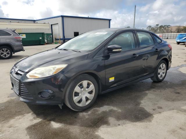 FORD FOCUS SE 2013 with VIN 1FADP3F24DL155880 - Photo from auction