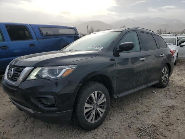 NISSAN PATHFINDER 2017 with VIN 5N1DR2MM4HC653890 - Photo from auction