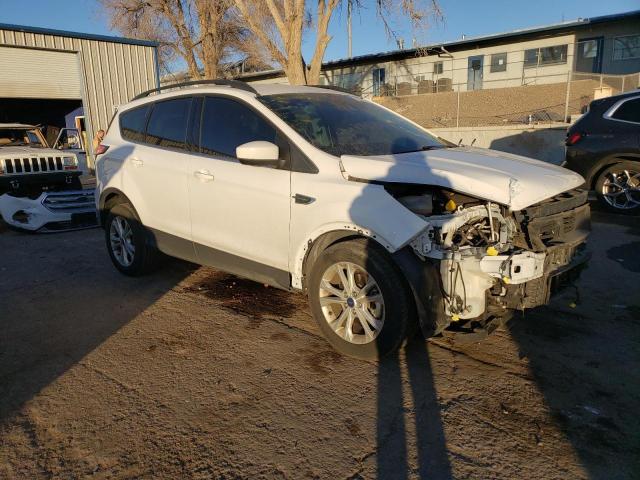 Photo 4 from auction – 2018 FORD ESCAPE SE with VIN 1FMCU0GD3JUC87530