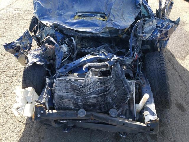 Photo 11 from auction – 2004 TOYOTA RAV4 with VIN JTEGD20V240027714