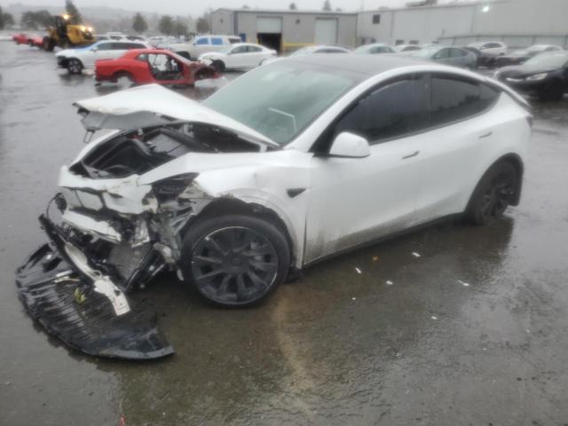 TESLA MODEL Y 2023 with VIN 7SAYGAEE1PF629628 - Photo from auction