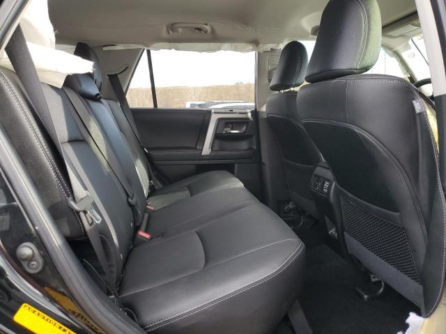 Photo 11 from auction – 2022 TOYOTA 4RUNNER SR with VIN JTESU5JR4N5976439