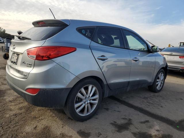 Photo 3 from auction – 2011 HYUNDAI TUCSON GLS with VIN KM8JUCAC1BU204459