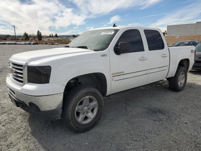 GMC SIERRA K15 2010 with VIN 3GTRKVE33AG205665 - Photo from auction