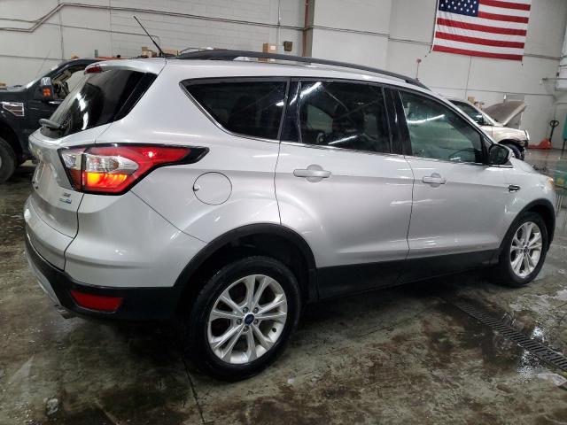 Photo 3 from auction – 2017 FORD ESCAPE SE with VIN 1FMCU9GD4HUF07904