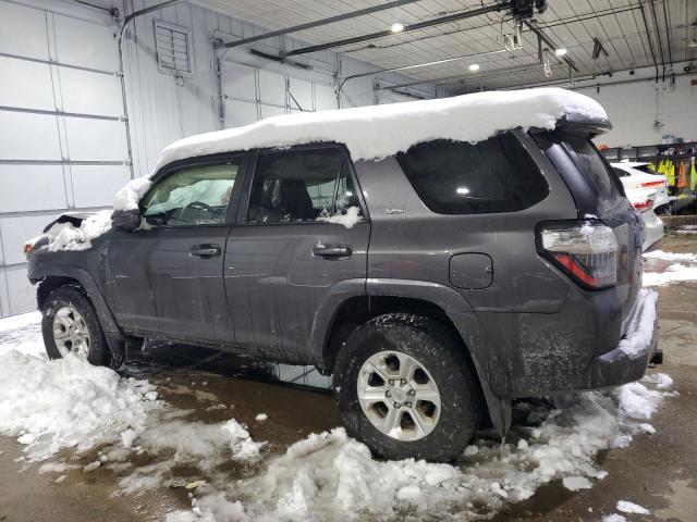 Photo 2 from auction – 2016 TOYOTA 4RUNNER SR with VIN JTEBU5JRXG5399029