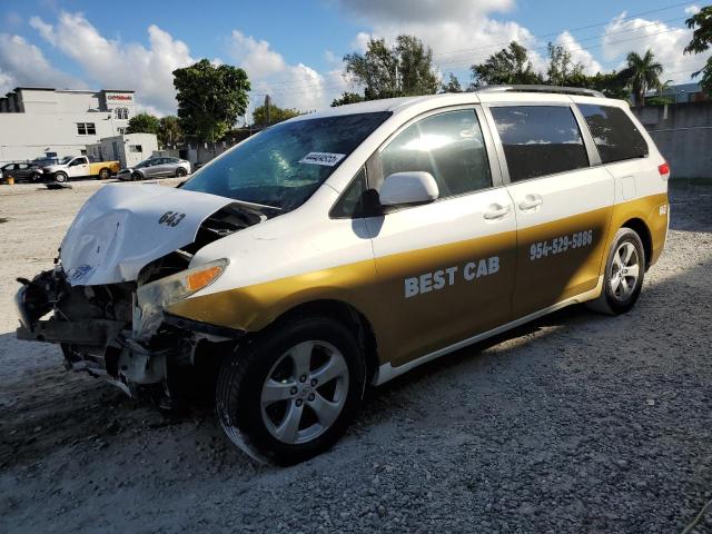 TOYOTA SIENNA LE 2013 with VIN 5TDKK3DC7DS303580 - Photo from auction