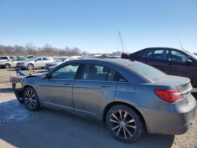 Photo 2 from auction – 2013 CHRYSLER 200 LIMITE with VIN 1C3CCBCG3DN679445