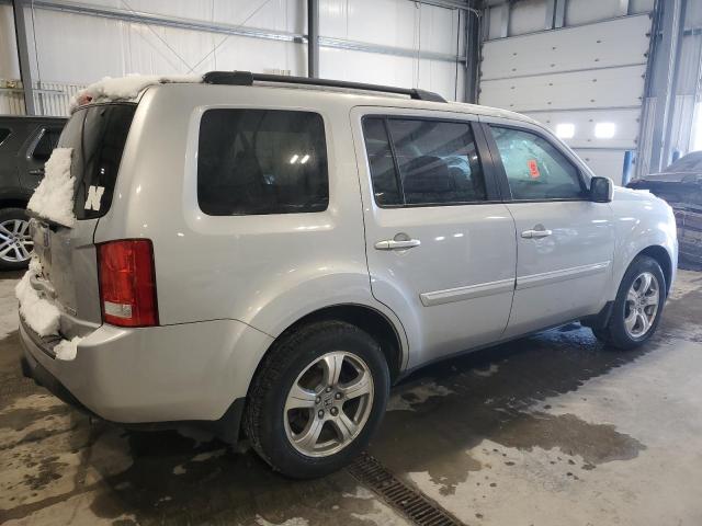 Фото 3 с аукциона – 2015 HONDA PILOT EXL с VIN 5FNYF4H50FB061979