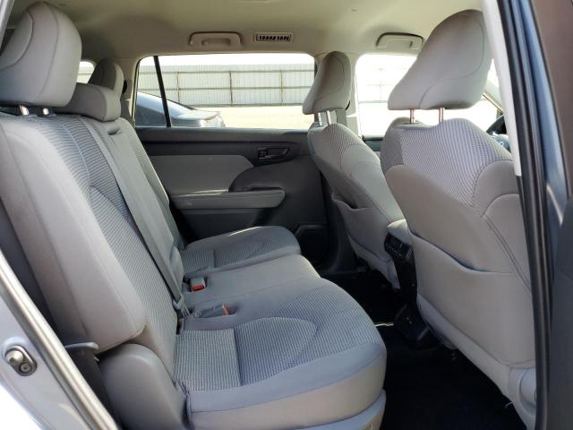 Photo 11 from auction – 2022 TOYOTA HIGHLANDER with VIN 5TDBZRBH0NS213346