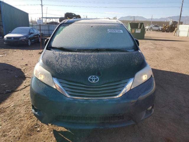 Photo 5 from auction – 2012 TOYOTA SIENNA XLE with VIN 5TDYK3DC1CS220168