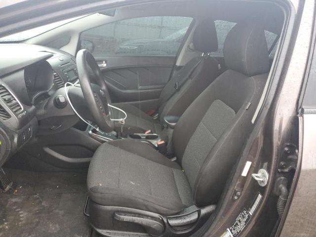 Photo 7 from auction – 2017 KIA FORTE LX with VIN 3KPFK4A78HE135978