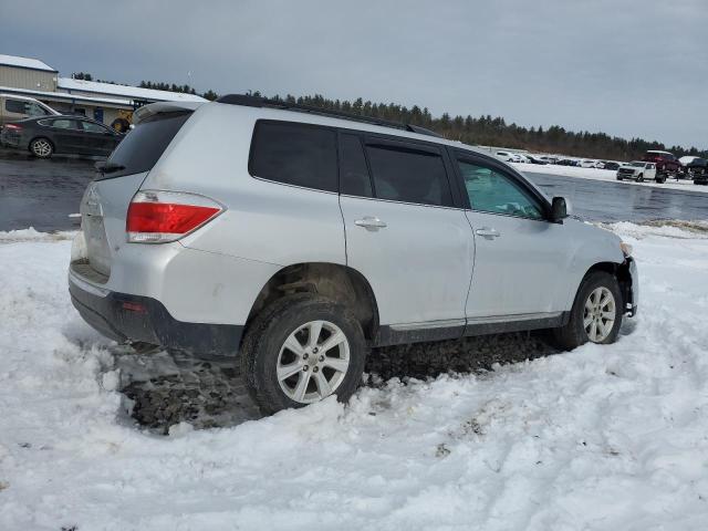 Photo 3 from auction – 2012 TOYOTA HIGHLANDER with VIN 5TDBK3EH6CS106408