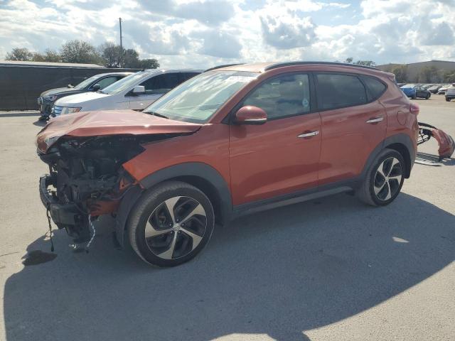 HYUNDAI TUCSON LIM 2016 with VIN KM8J33A28GU222359 - Photo from auction