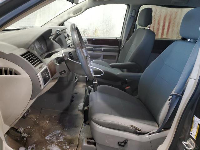 Photo 7 from auction – 2010 CHRYSLER TOWN & COU with VIN 2A4RR5D15AR392035
