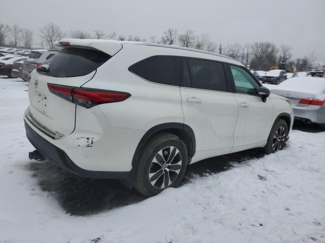 Photo 3 from auction – 2021 TOYOTA HIGHLANDER with VIN 5TDGZRBH4MS135321