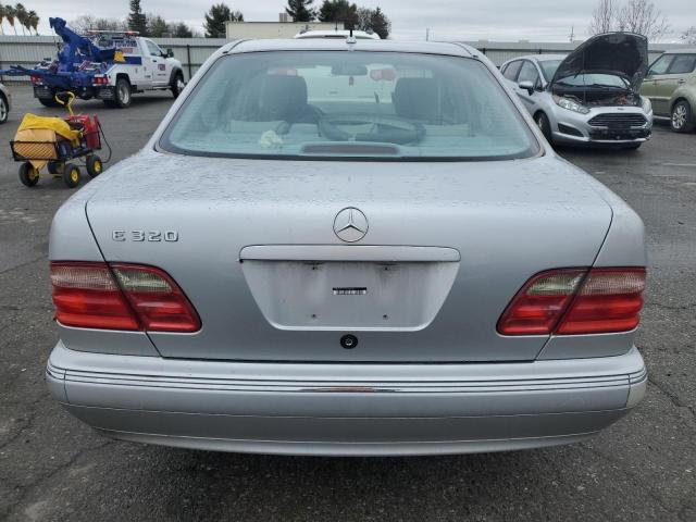 Photo 6 from auction – 2002 MERCEDES-BENZ E 320 with VIN WDBJF65J02B446887