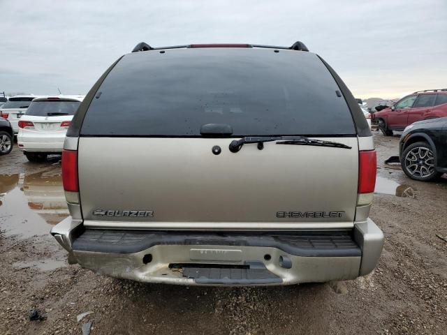 Photo 6 from auction – 2002 CHEVROLET BLAZER with VIN 1GNCS18W12K141650