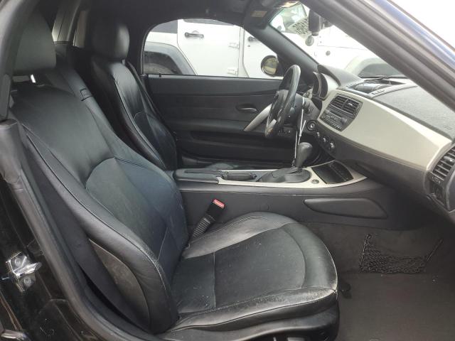 Photo 10 from auction – 2005 BMW Z4 2.5 with VIN 4USBT33565LS57270
