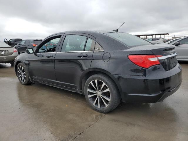 Photo 2 from auction – 2012 CHRYSLER 200 S with VIN 1C3CCBHG8CN329400