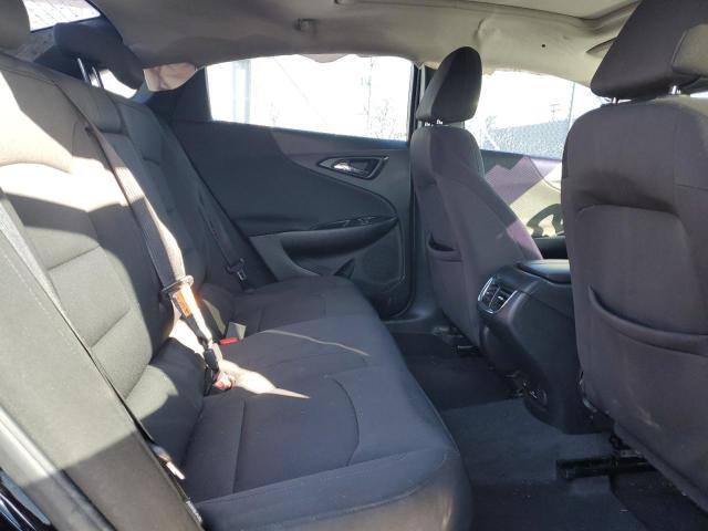 Photo 10 from auction – 2018 CHEVROLET MALIBU LT with VIN 1G1ZD5ST4JF231703