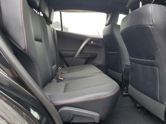 Photo 11 from auction – 2017 TOYOTA RAV4 SE with VIN 2T3NFREV1HW347924
