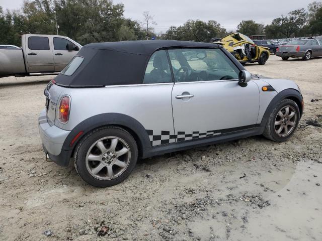 Photo 3 from auction – 2009 MINI COOPER with VIN WMWMR33579TU95581