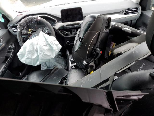 Photo 8 from auction – 2022 FORD ESCAPE SEL with VIN 1FMCU9H93NUA44580