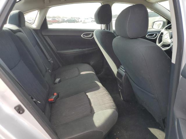 Photo 10 from auction – 2019 NISSAN SENTRA S with VIN 3N1AB7AP1KY304582