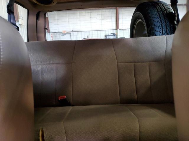 Photo 10 from auction – 2000 JEEP CHEROKEE C with VIN 1J4FF58S6YL117422