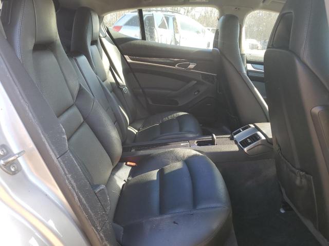 Photo 10 from auction – 2012 PORSCHE PANAMERA S with VIN WP0AB2A71CL060913