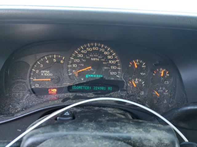 Photo 9 from auction – 2005 GMC NEW SIERRA with VIN 2GTEK13T851124542