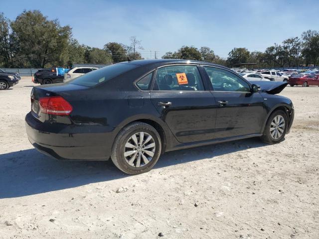 Photo 3 from auction – 2015 VOLKSWAGEN PASSAT S with VIN 1VWAT7A35FC037112