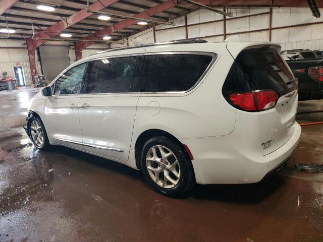 Photo 2 from auction – 2017 CHRYSLER PACIFICA T with VIN 2C4RC1EG1HR541988