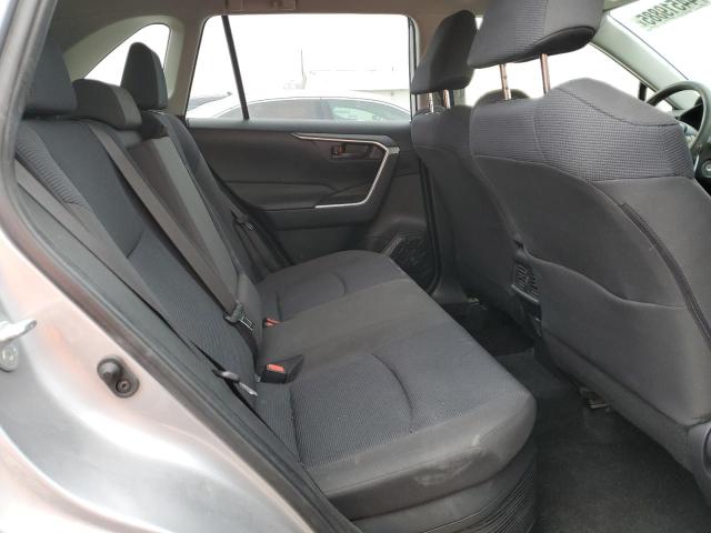 Photo 11 from auction – 2019 TOYOTA RAV4 LE with VIN JTMLWRFVXKD041556
