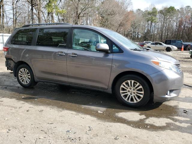 Photo 4 from auction – 2016 TOYOTA SIENNA XLE with VIN 5TDYK3DCXGS741735