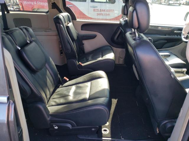 Photo 11 from auction – 2016 CHRYSLER TOWN & COU with VIN 2C4RC1BG5GR156968